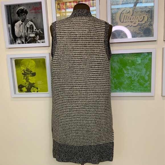 Roots Longline Knit Vest with Pockets - Picture 3 of 9